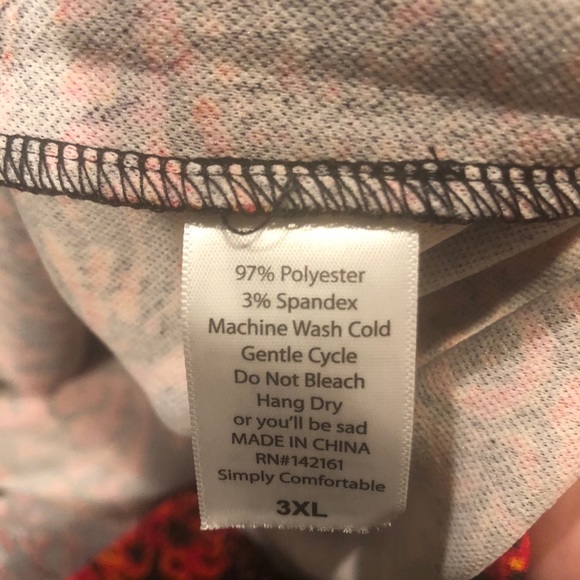 NWT Cassie LulaRoe Cozy Pencil Skirt Plus Size 3x - Picture 5 of 6